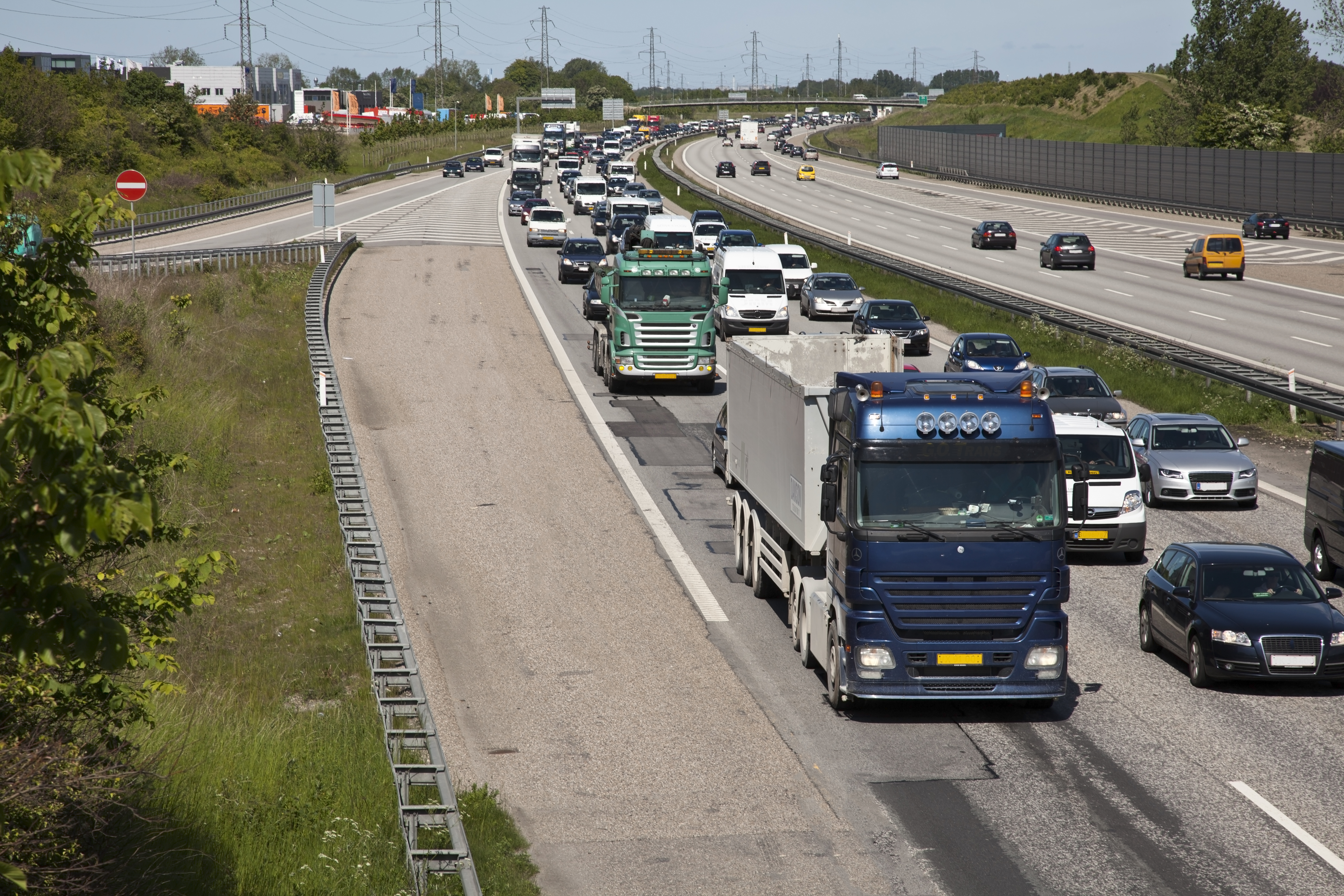 Ny rapport peger på biogas til tung transport